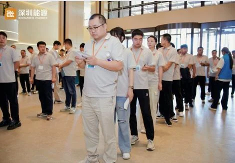 选手实地熟悉竞赛场地